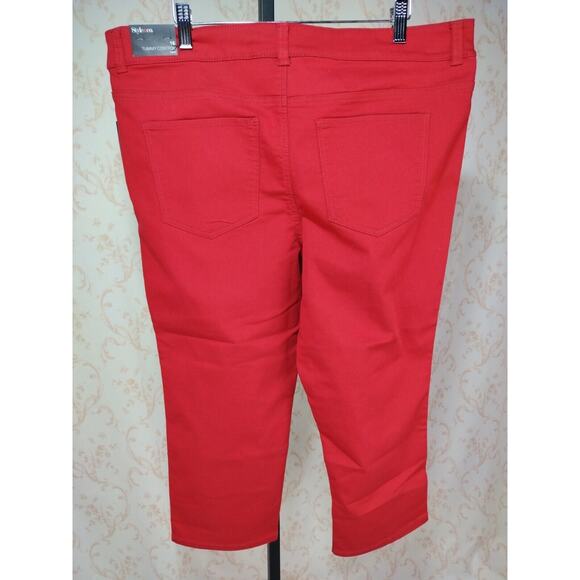 Women's Style&Co. Tummy Control Red Capri Size 16 - Picture 6 of 11